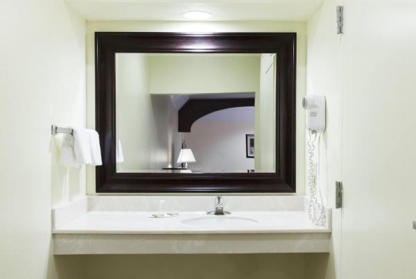 Bilde 8: Super 8 by Wyndham Fairfield Tx