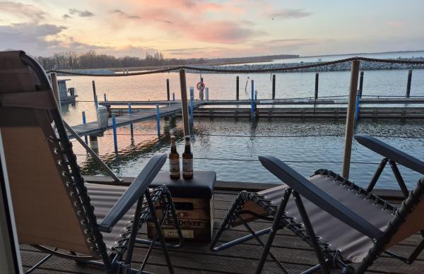 Neu Renoviertes Schwimmendes Ferienhaus Fischland Floating Houses - Barth