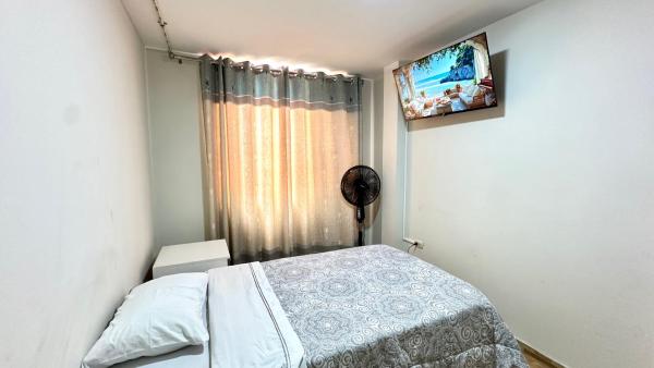 A la foto es mostra l'objecte Habitación privada a 20 min del aeropuerto de Lima situat a la ciutat de Lima.