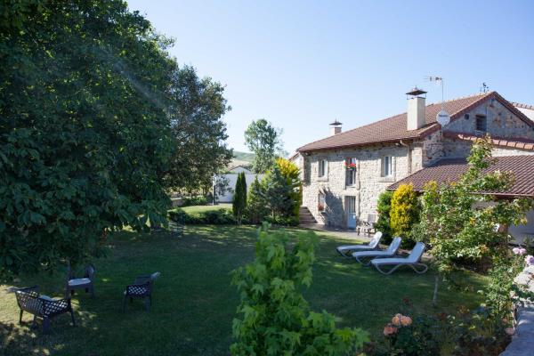 A la foto es mostra l'objecte Casa del Lago de Campoo situat a la ciutat de Servillas.