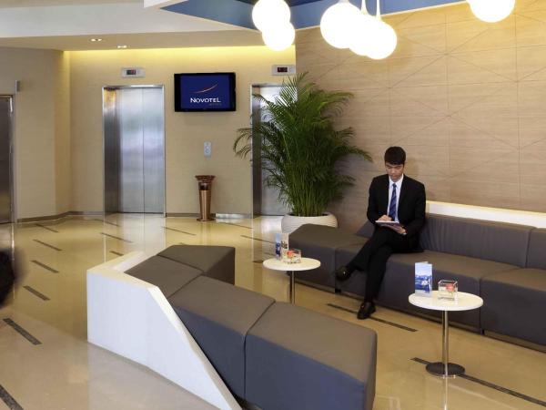 A la foto es mostra l'objecte Shenzhen Novotel Watergate situat a la ciutat de Shenzhen.