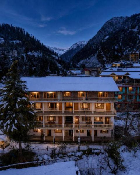 A la foto es mostra l'objecte Beholden Stay & Cafe-Mountain View Boutique Stay in Old Manali situat a la ciutat de Manāli.