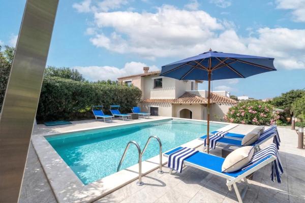 Villa Acquamarina - Piscina Privata - Porto Torres