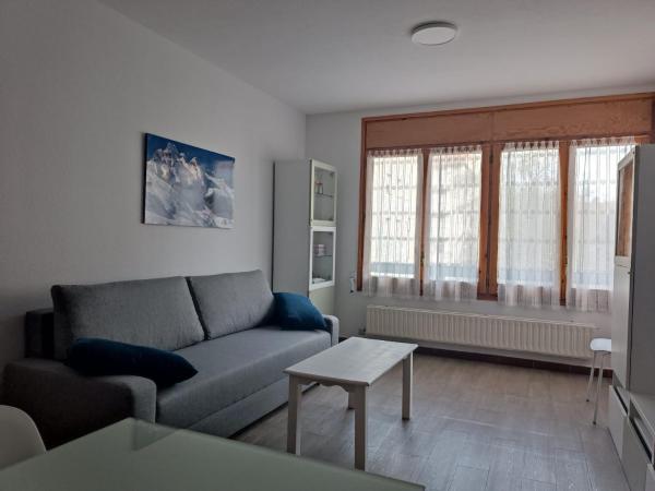 Apartamento Tilero, Parking Incluido - Jaca