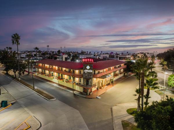 På billedet ses objektet La Pinta Hotel beliggende i byen Ensenada.