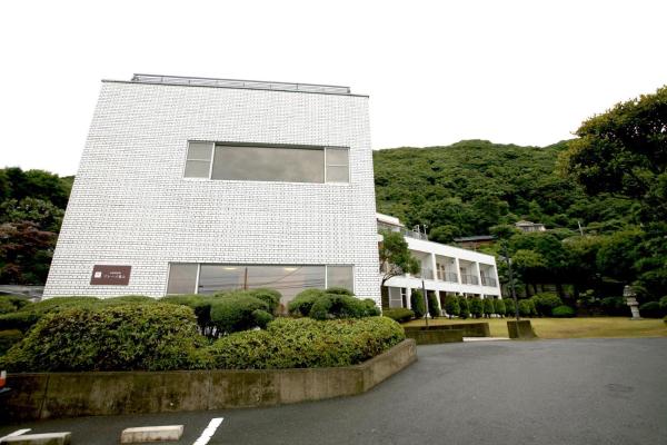 A la foto es mostra l'objecte Shiki Resort Prego Hayama situat a la ciutat de Hayama.