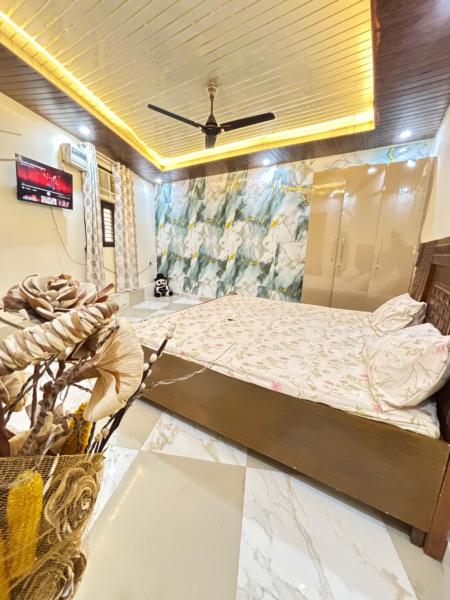 Luxurious Private Apartment Retreat - A Perfect 2bhk In New Delhi - Delhi