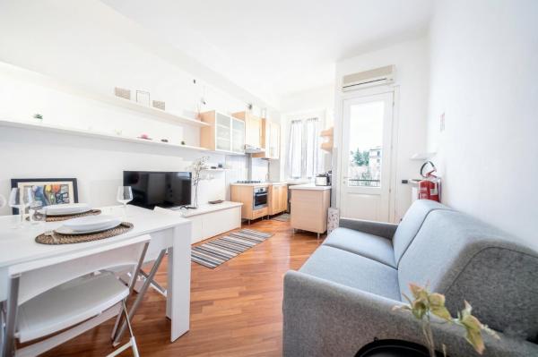 Easylife - Milano - Sciesa 9 - Porta Vittoria - Milano