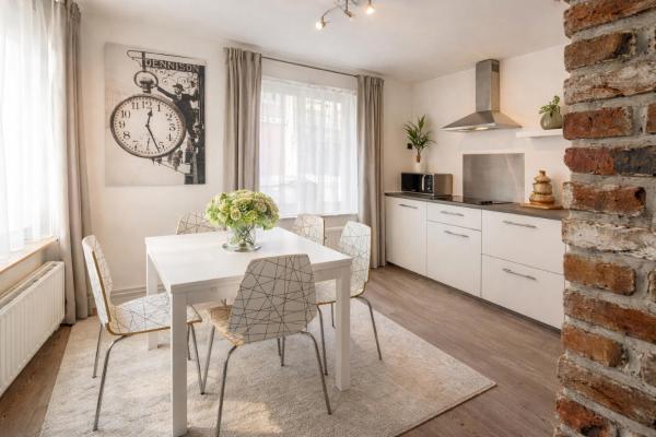 På billedet ses objektet Le Studio by La Reine City Center beliggende i byen Spa.