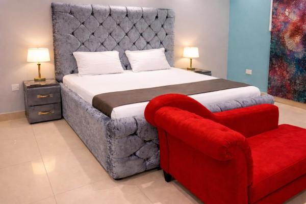 Cutting Edge Guest House