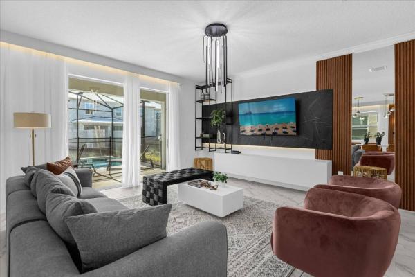 6 Bedroom 5 Bathroom Storey Lake 4366 Rs - Kissimmee