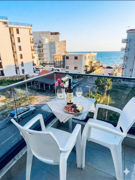 K-club Apartments - Montenegro