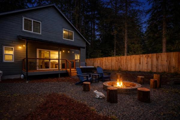 Perch - Mowich Cozy - Ashford, WA