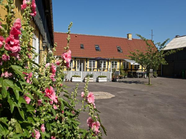 Na fotografii je vidět objekt Myregaard B & B and Apartments nacházející se ve městě Snogebæk.