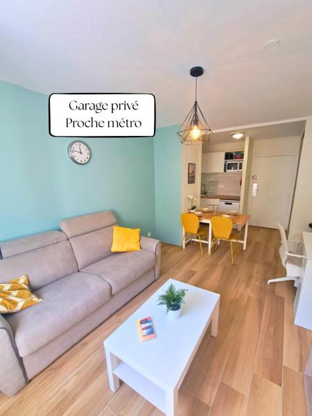 A la foto es mostra l'objecte Bel appartement au calme avec parking situat a la ciutat de Vaise.