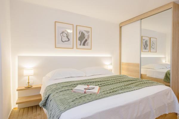 照片显示了位于Split市的Apartment No.3物件。