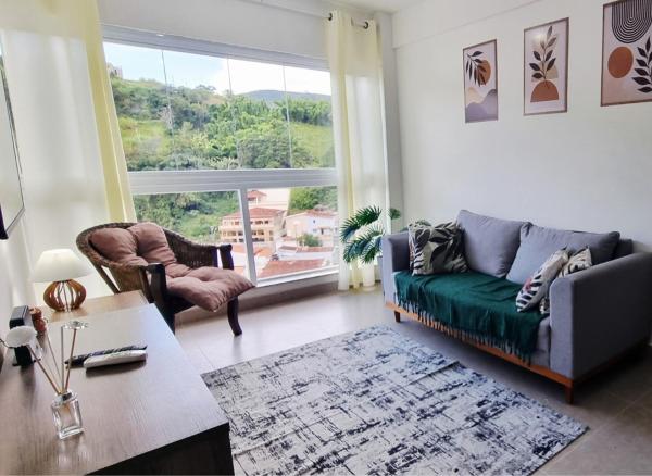 Apê No Centro -Vista Panorâmica - Wi-fi - Garagem - Petfriendly - Amparo