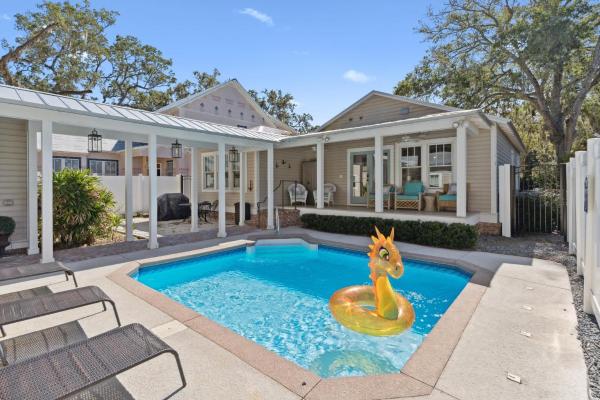 Island Dayz - 609 Ocean Blvd - Beach, St Simons Island