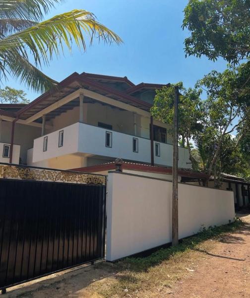 Mount House - Mirissa