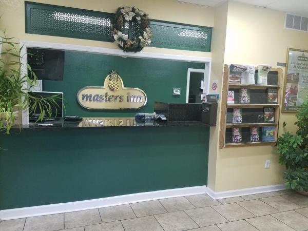Na fotografii je vidět objekt Masters Inn I-26 nacházející se ve městě Cayce.