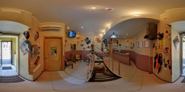 Yellowunlimited Hotel, Харьков