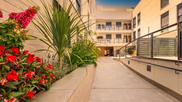 Oasis In The Heart Of Seville - 2 Br Apt With Free Parking - Seville