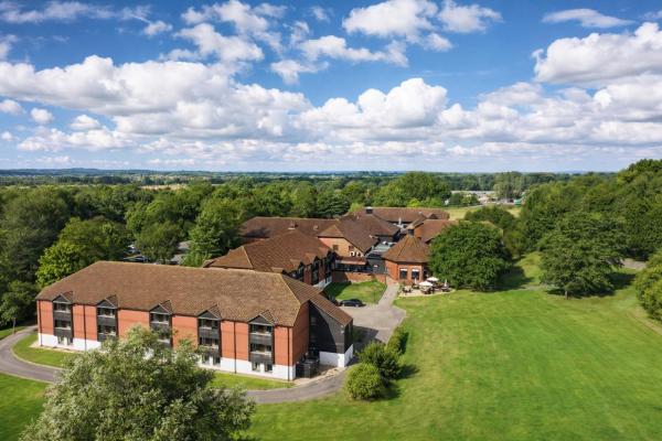 Nella foto è visibile l'oggetto Macdonald Botley Park Hotel & Spa situato nella città di Botley.