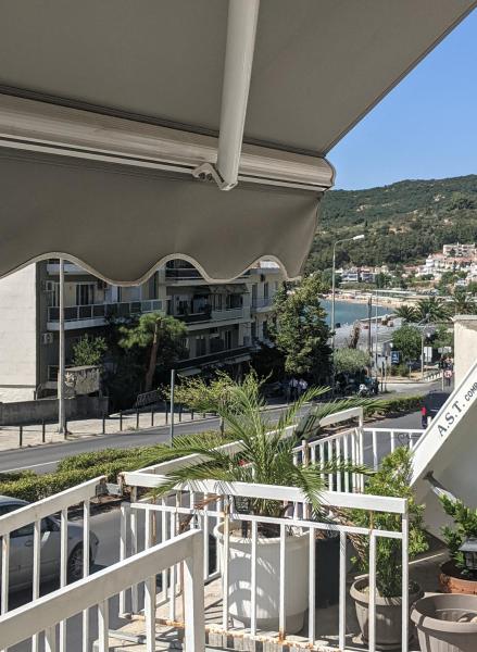 La photo montre l'objet Emanuela Sea And Luxury situé dans la ville de Kavala.