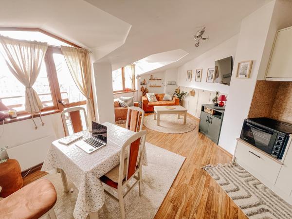 Happy Home 2-bedroom Apartment Near Ski Lift With Free Parking - Bansko