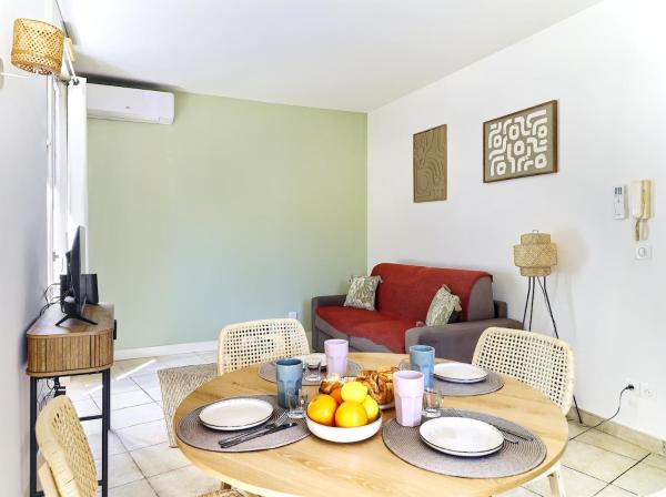 Au Coeur De Juan-les-pins, Magnifique Appartement, Clim, 30m De La Plage - Antibes