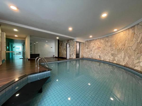 Apto Em Cabo Frio, Com Piscina E Sauna - Cabo Frio