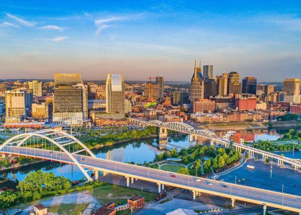 2br, Haven At Gulch Hotel W/ Rooftop Pool & Views - Nashville, TN