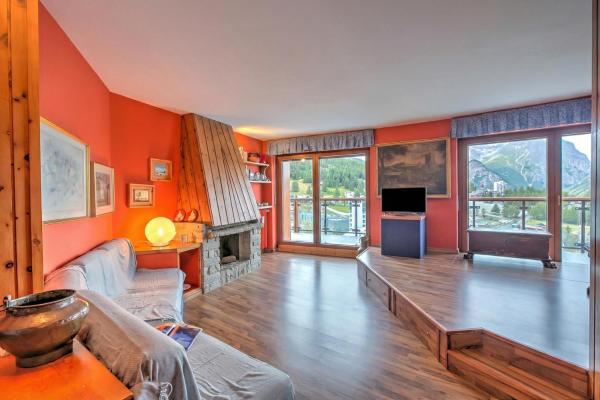A la foto es mostra l'objecte Terrazza Dei Principi Few Steps From Ski - Happy Rentals situat a la ciutat de Sestriere.