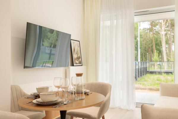 Sky Garden Apartament Z Prywatnym Ogrodem I Tarasem, Oddzielna Sypialnia, Pokój Dzienny Z Aneksem Kuchennym, Blisko Plaży - Misdroy