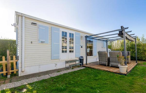 2 Bedroom Cozy Home In Bredene - Bredene