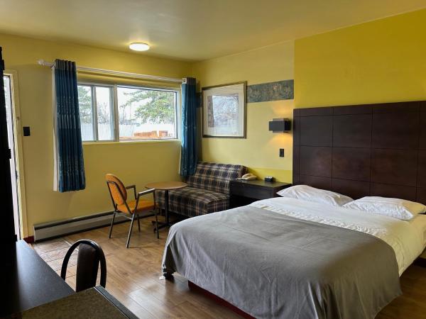 A la foto es mostra l'objecte Motel R-100 situat a la ciutat de Saint-Hubert.