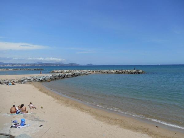 Duplex Appartement 300m De La Mer - Costa Azul