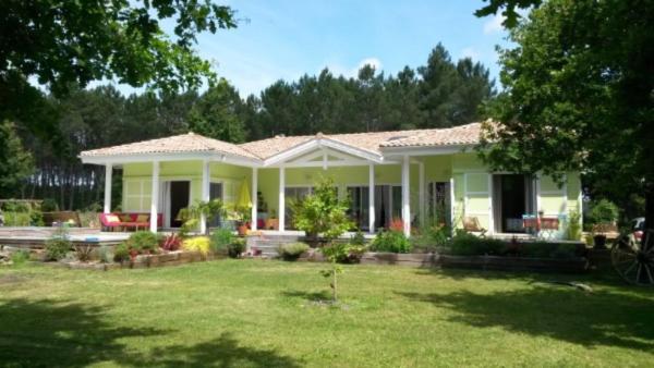A la foto es mostra l'objecte Chambres d'hotes La Cote D'Argent situat a la ciutat de Saumos.