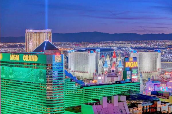 Sin City Skyline Condo On The Lv Strip - Las Vegas, NV