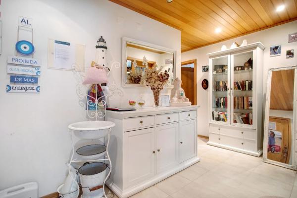 A la foto es mostra l'objecte Casa da Mãe Maria situat a la ciutat de Tavarede.