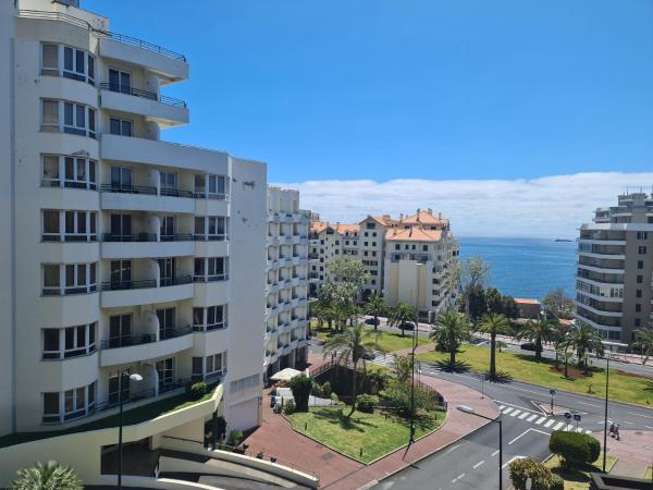 Seaside Escape - Funchal
