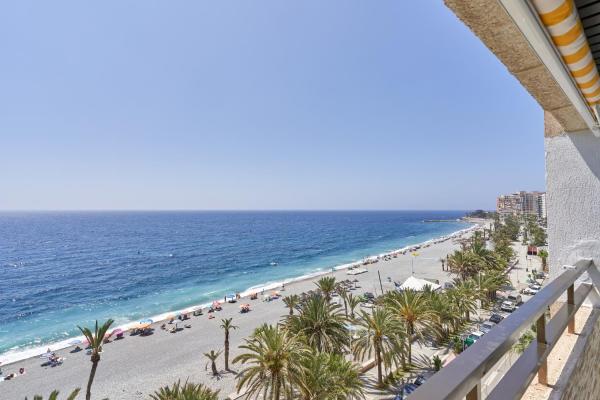 A la foto es mostra l'objecte Apartamento El Rompeolas situat a la ciutat de Almuñécar.