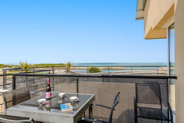 Appartement Vue Mer - Plage à 30m - Cléder