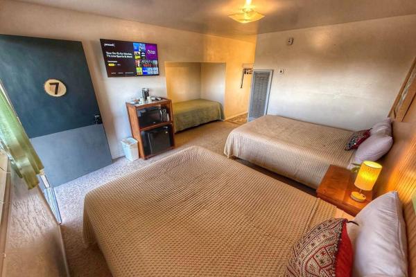 Lucky Seven Shared Kitchen, Sleeps 4 Mokee Motel - Utah