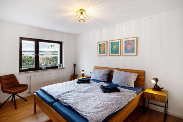 På billedet ses objektet Gemütliche Ferienwohnung beliggende i byen Langenargen.