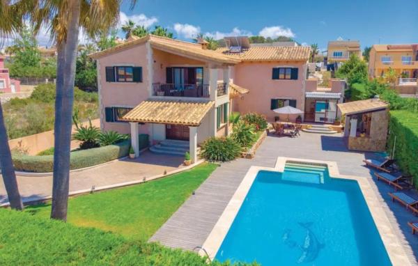 A la foto es mostra l'objecte Villa La Mallorquina situat a la ciutat de Sa Torre.