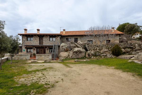 På bildet vises objektet Finca el Olivo de Fresnedillas som ligger i byen Navalagamella.