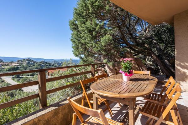 En la foto se muestra el objeto Villa Panoramica Costa Paradiso ubicado en la ciudad de Greuli .