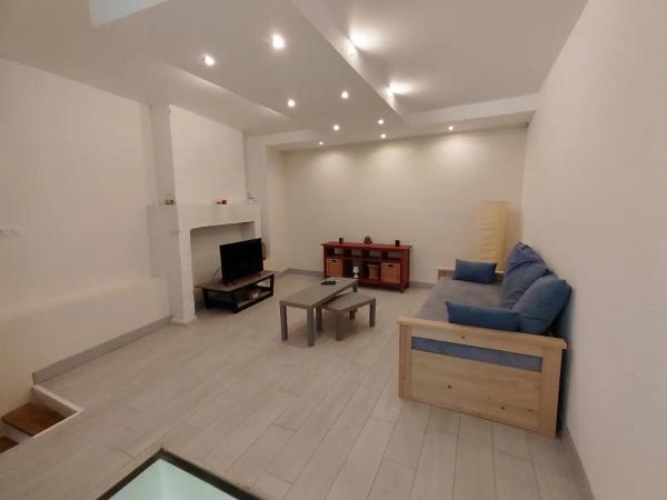 A la foto es mostra l'objecte Le triplex de l'union situat a la ciutat de Périgueux.