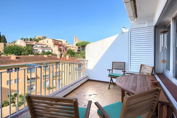 Auf dem Foto ist das Objekt Can Quintaneta in der Stadt Begur zu sehen.
